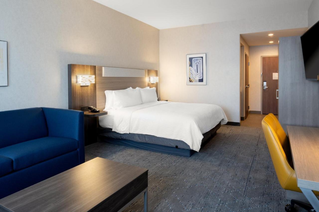 Holiday Inn Express & Suites - Hollister By Ihg Exterior foto